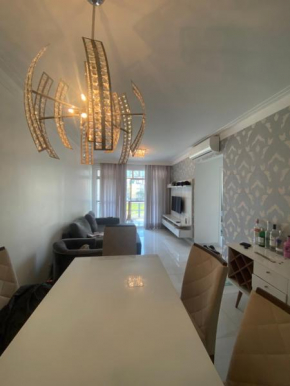 Apartamento enorme em balneário camboriú